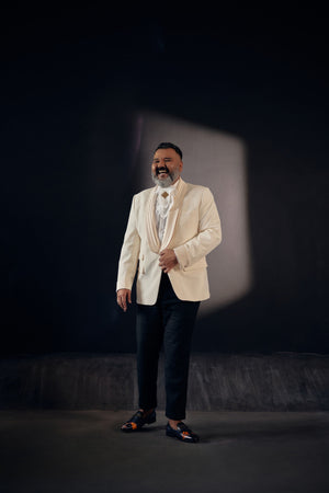 Creme De La Creme Tux