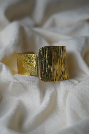JMC Two-fold Cuff