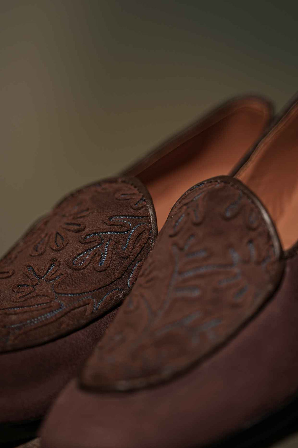 Coffee Cord Embroidery Loafers