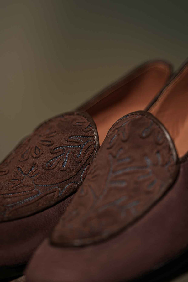 Coffee Cord Embroidery Loafers