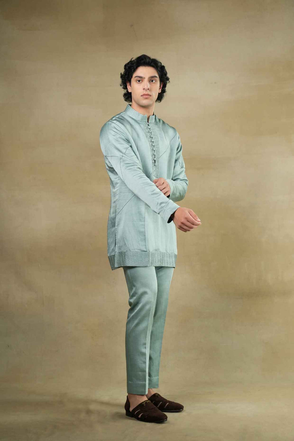 Chateau Delight Short Kurta Set