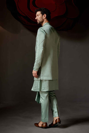 Smokey Pallid Shrug Set