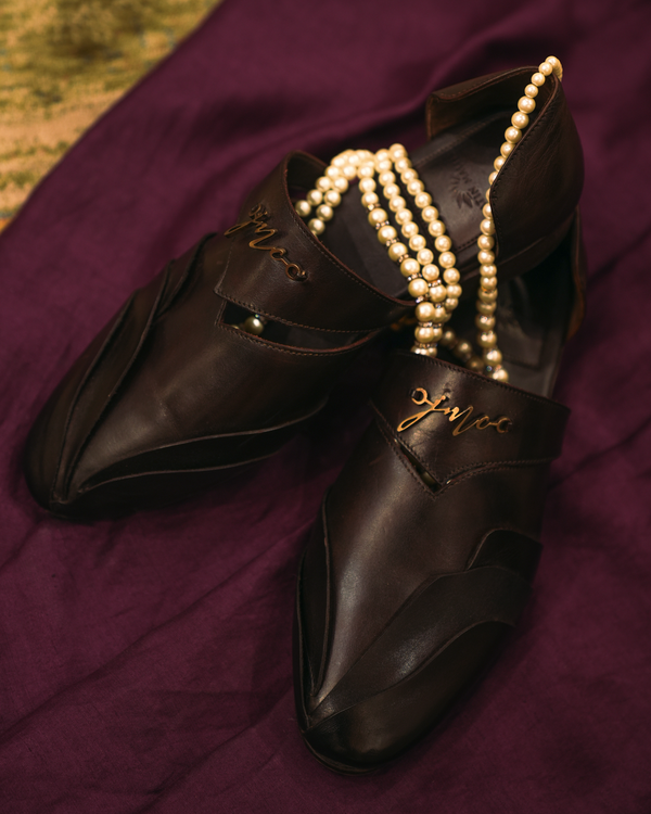 LOTUS WITH STRAP Brown leather handcrafted loafers with strap