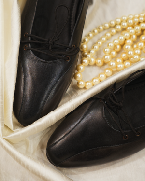 BALLET Black leather handcrafted ballet loafers