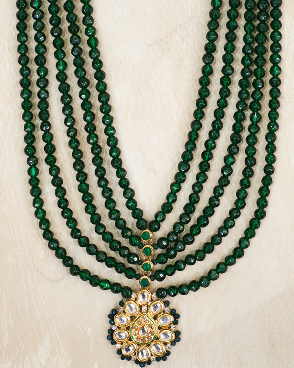 Mehreen Mala Emrald green kundan mala