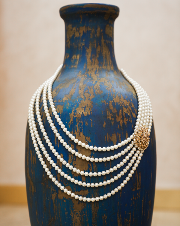 Aurelia Mala White pearl Mala